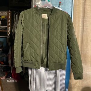 Army green bonnet jacket
